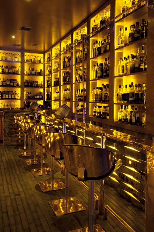 Cooper oak cognac bar newyork